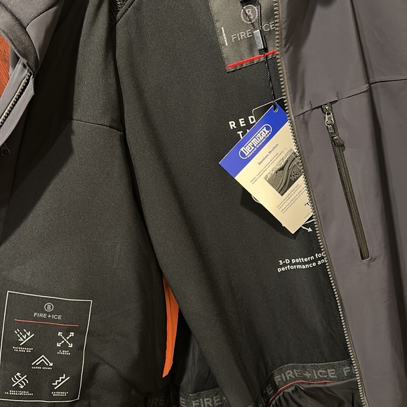 Bogner Raven-t Performance Ski Jacket In Black - Picture 7 of 7